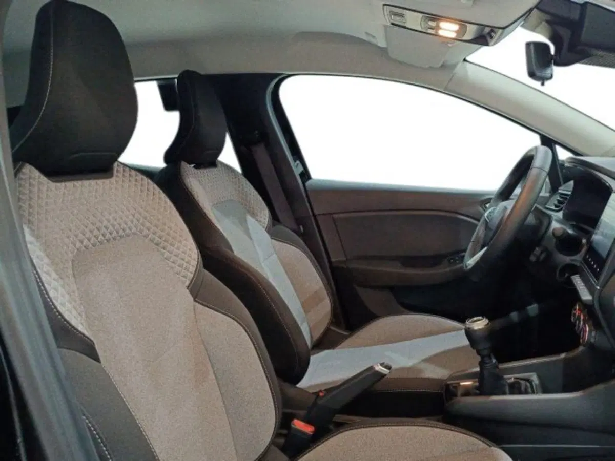 Renault Clio usata a Catania (10)