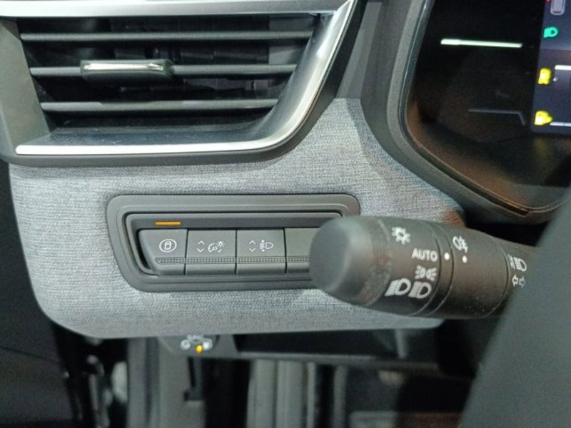 Renault Clio usata a Catania (19)