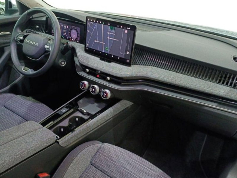 Skoda Superb usata a Catania (9)