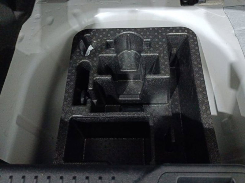 Ford Fiesta usata a Catania (13)