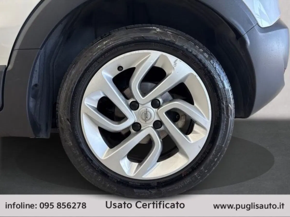 Opel Crossland X usata a Catania (14)