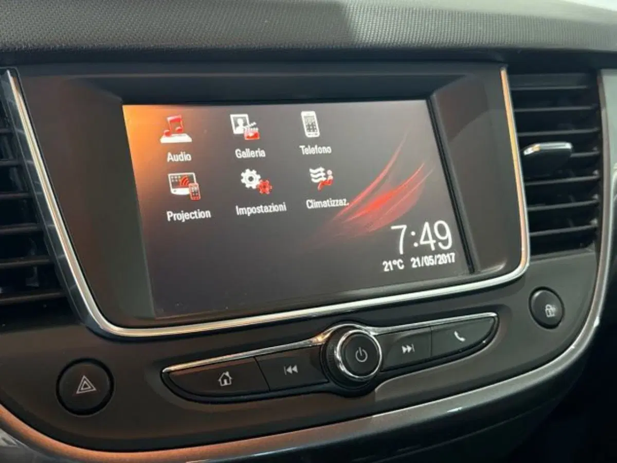Opel Crossland X usata a Catania (15)