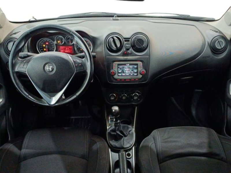 Alfa Romeo MiTo usata a Catania (7)