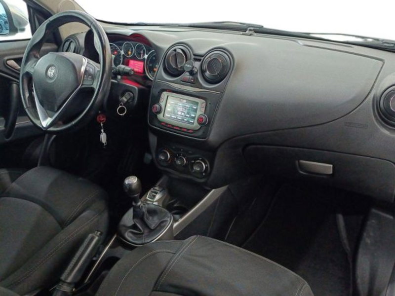 Alfa Romeo MiTo usata a Catania (9)