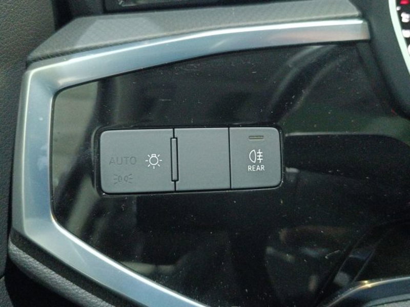 Audi Q3 Sportback usata a Catania (18)