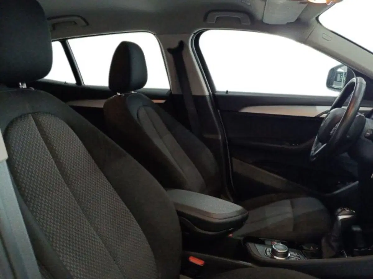 BMW X2 usata a Catania (10)