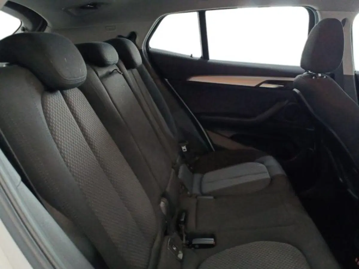 BMW X2 usata a Catania (11)