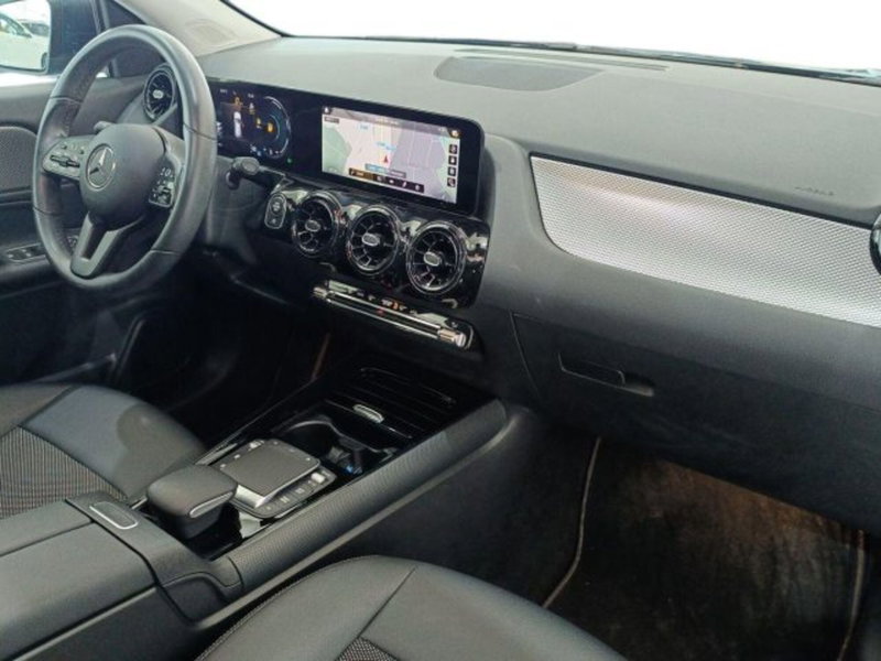 Mercedes-Benz GLA SUV usata a Catania (9)