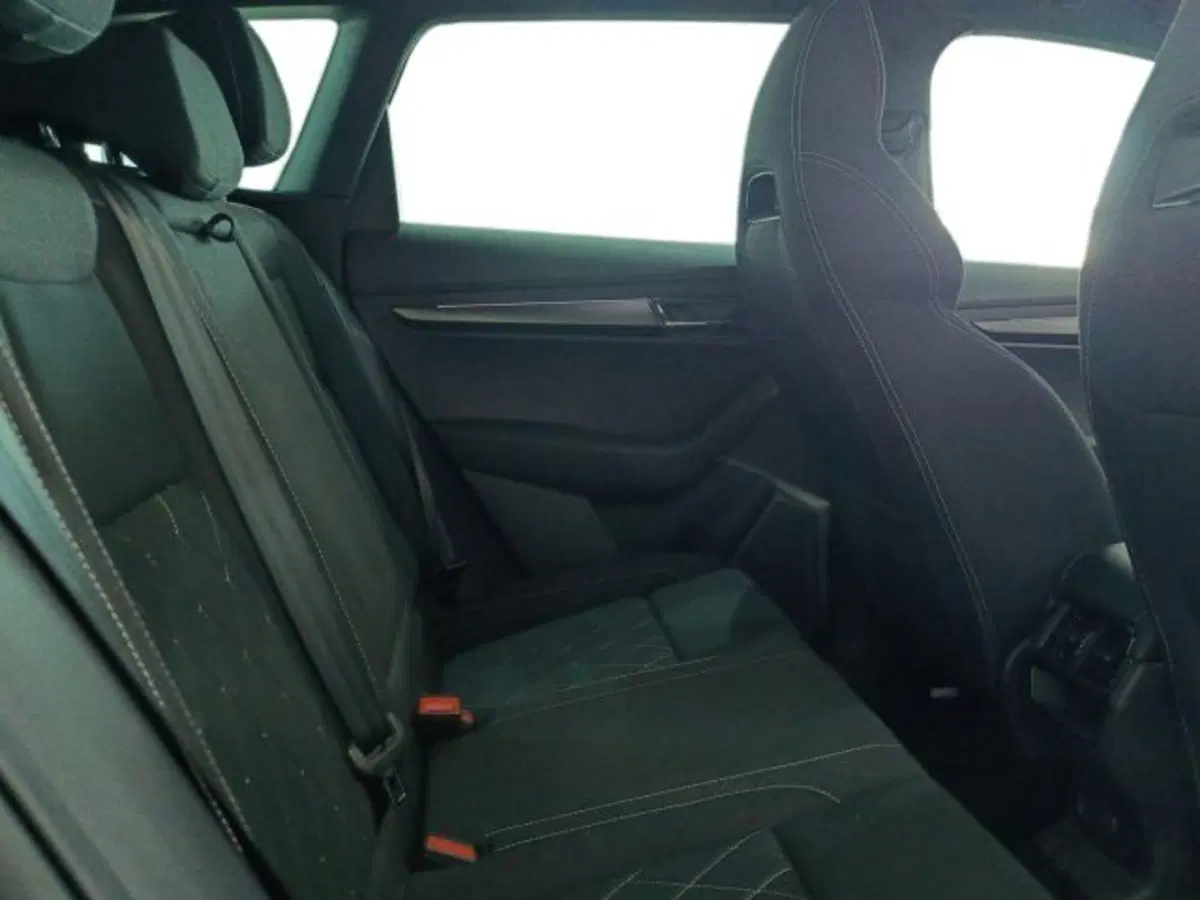 Skoda Karoq usata a Catania (11)