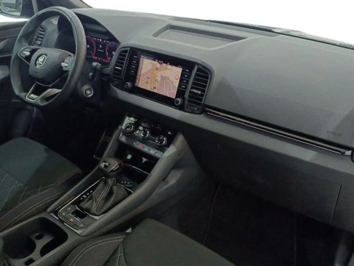 Skoda Karoq usata a Catania (9)