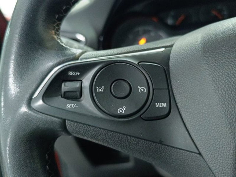 Opel Crossland usata a Catania (19)