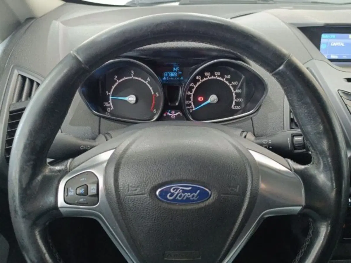 Ford EcoSport usata a Catania (17)