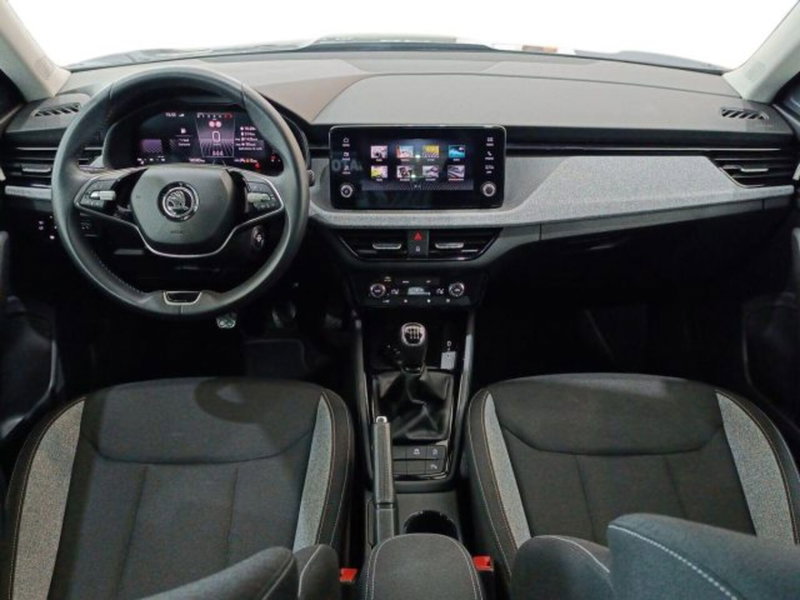 Skoda Kamiq usata a Catania (7)