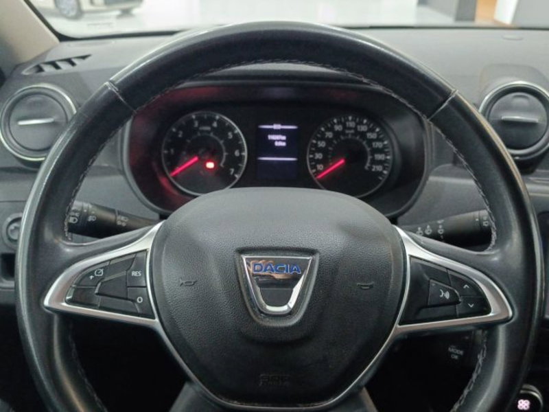 Dacia Duster usata a Catania (18)