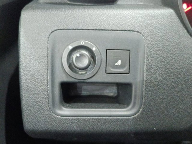 Dacia Duster usata a Catania (19)