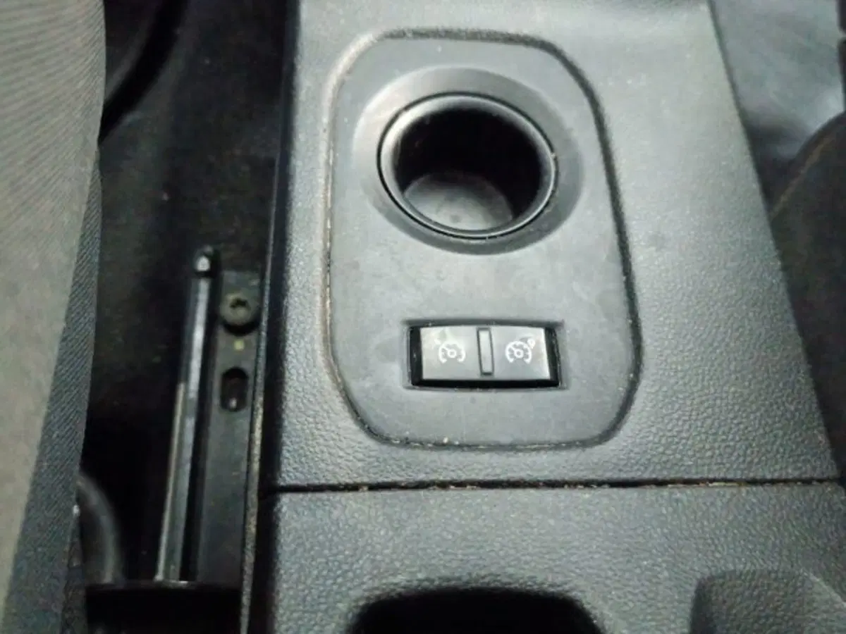 Dacia Duster usata a Catania (20)