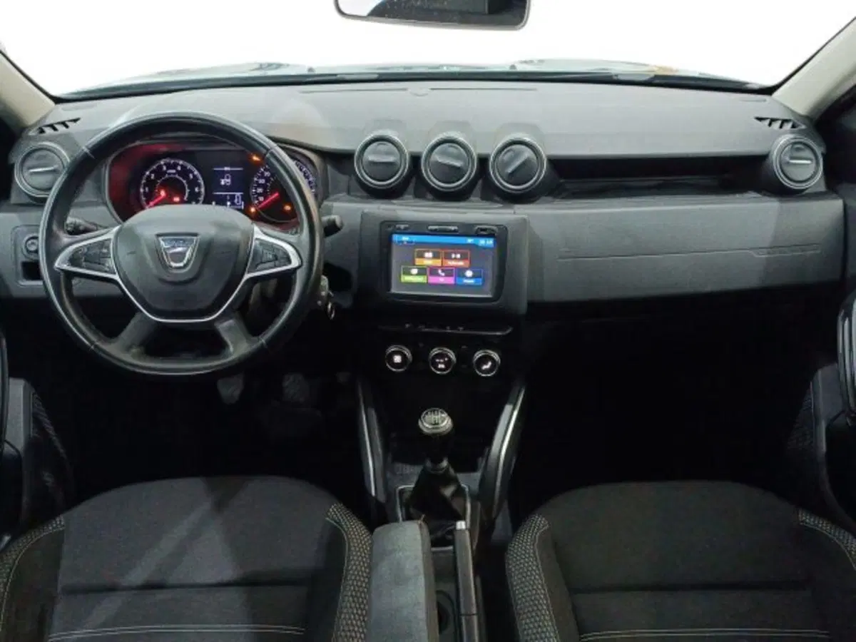 Dacia Duster usata a Catania (7)