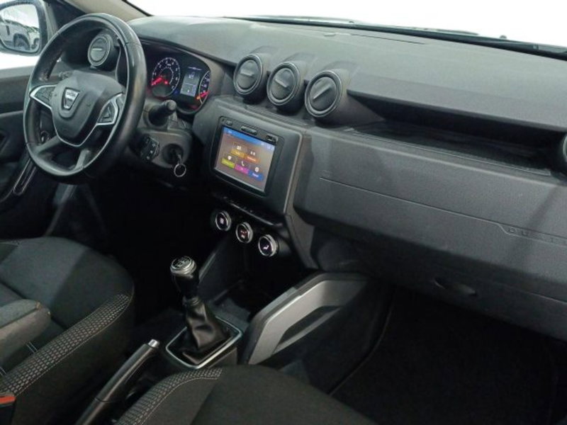 Dacia Duster usata a Catania (9)