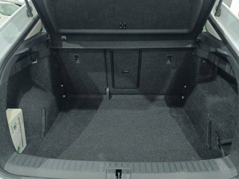 Skoda Enyaq Coupé usata a Catania (12)