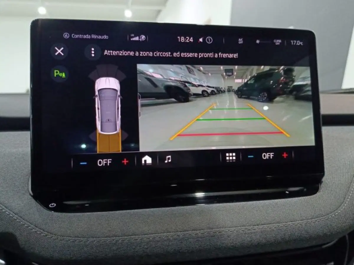 Skoda Enyaq Coupé usata a Catania (16)