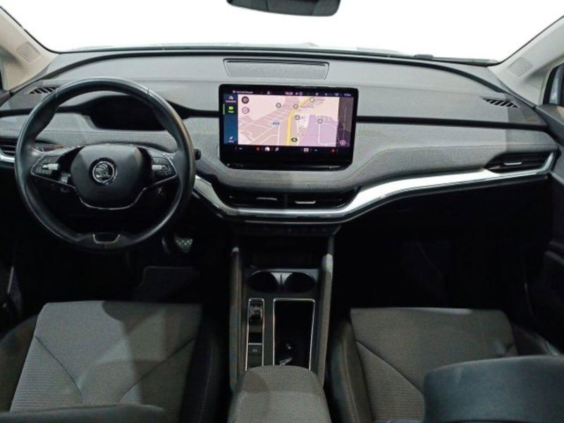 Skoda Enyaq Coupé usata a Catania (7)