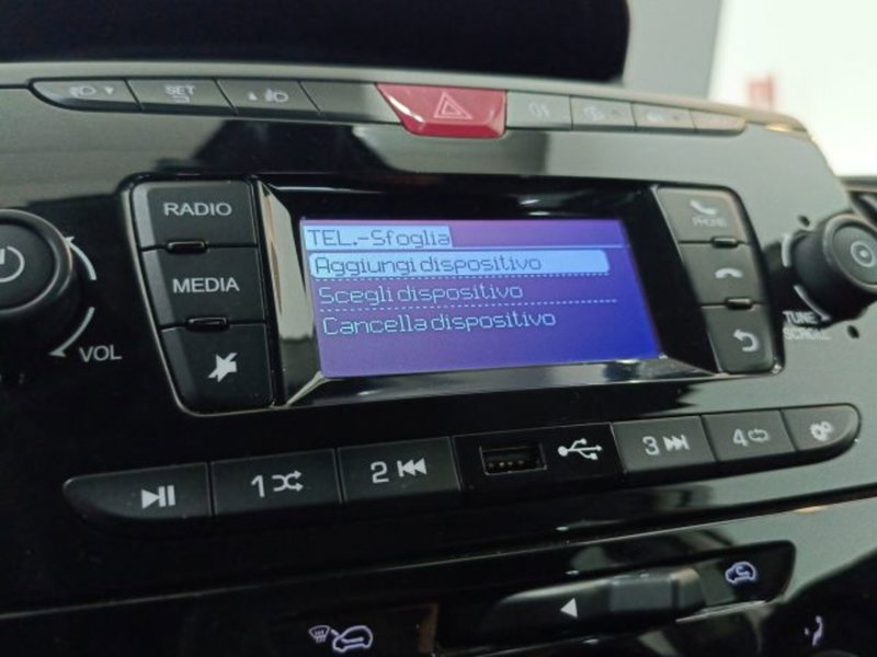 Lancia Ypsilon usata a Catania (16)