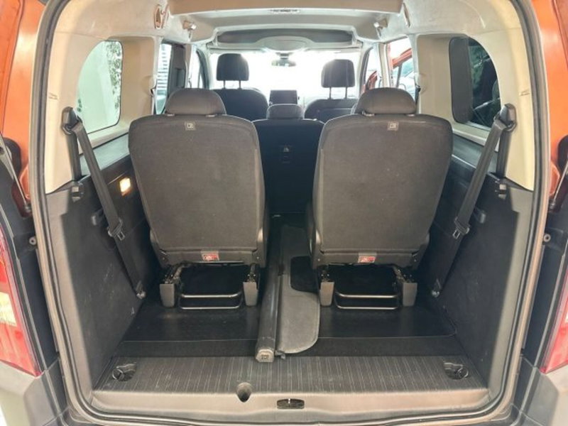 Peugeot Rifter usata a Catania (12)