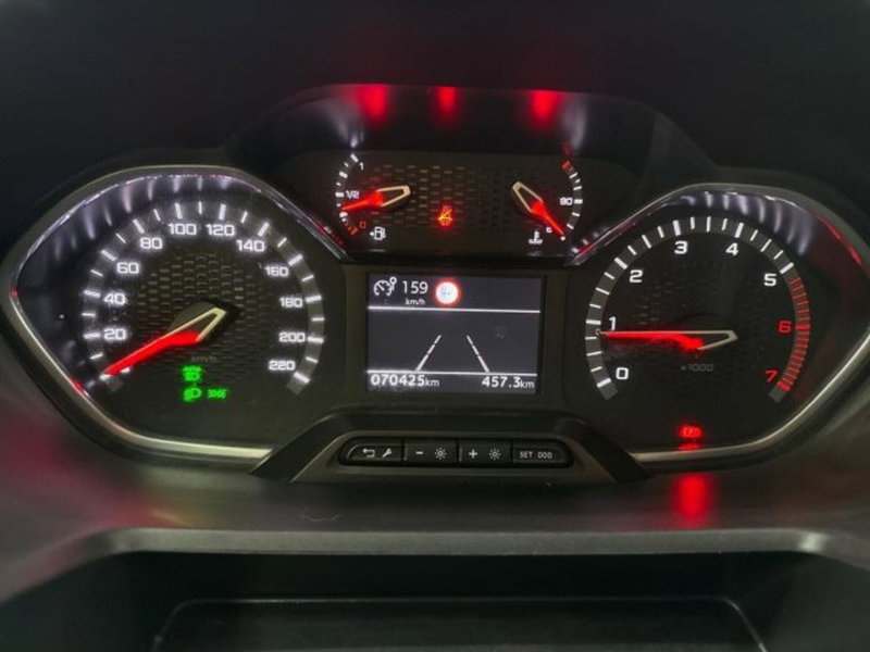 Peugeot Rifter usata a Catania (17)