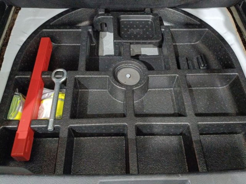 Jeep Renegade usata a Catania (13)