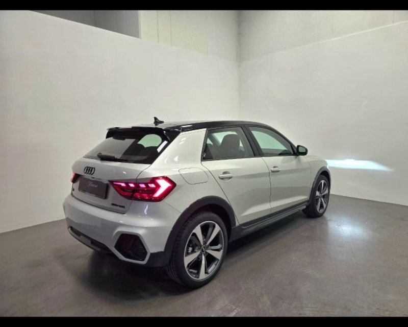 Audi A1 allstreet nuova a Treviso (2)