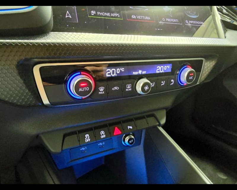 Audi A1 allstreet nuova a Treviso (8)