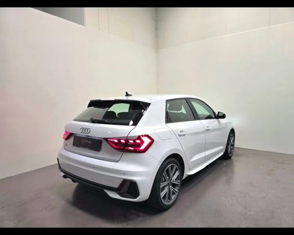 Audi A1 Sportback nuova a Treviso (2)