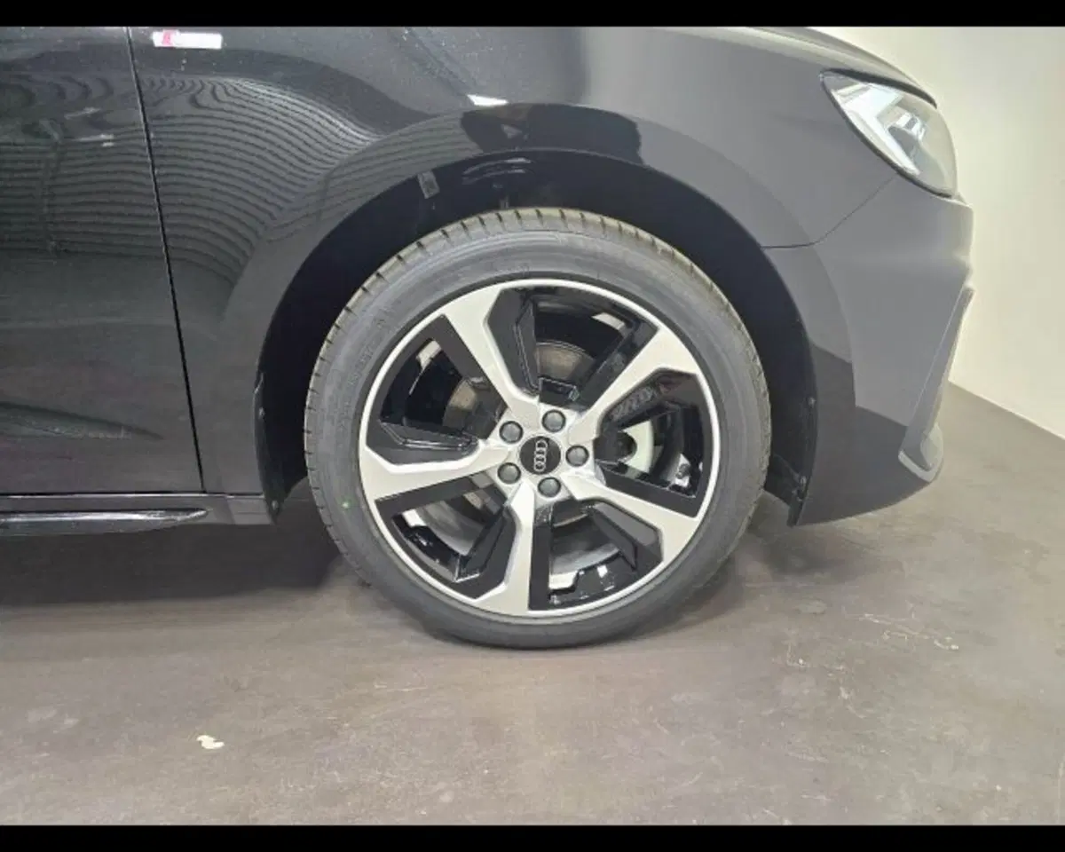 Audi A1 Sportback nuova a Treviso (11)