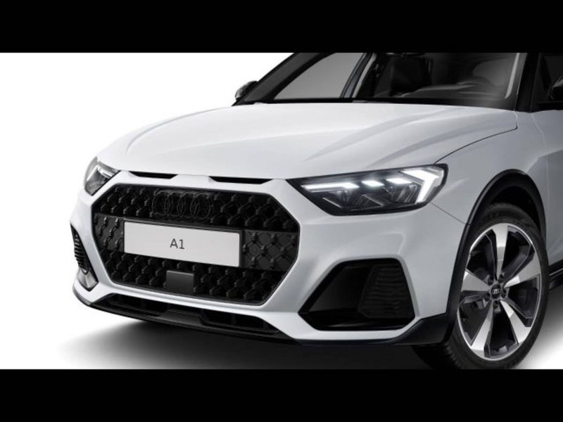 Audi A1 allstreet nuova a Treviso (6)