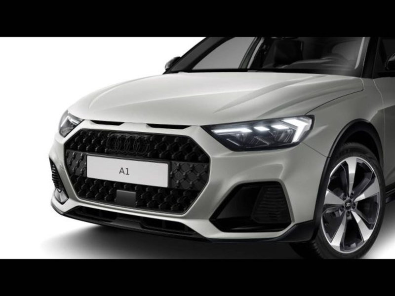 Audi A1 allstreet nuova a Treviso (6)