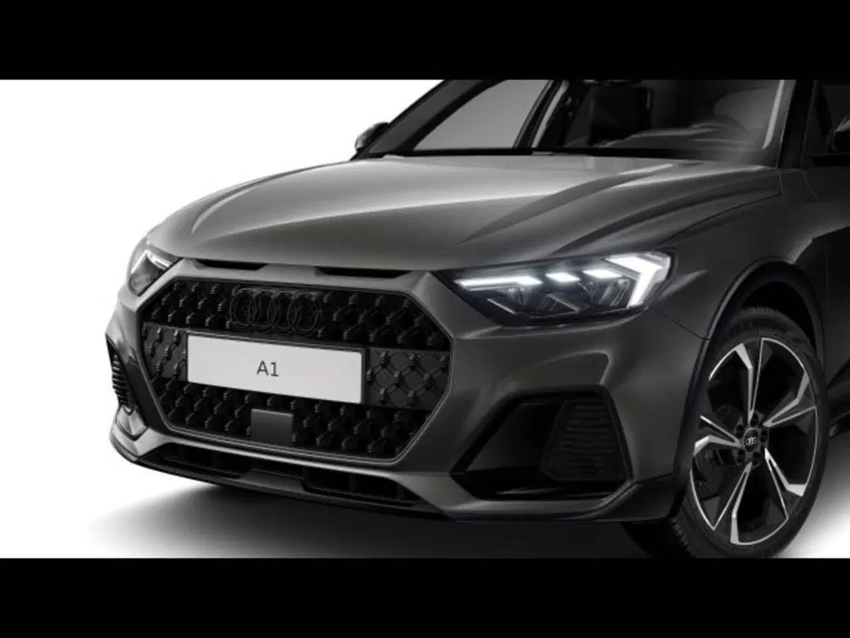 Audi A1 allstreet nuova a Treviso (6)