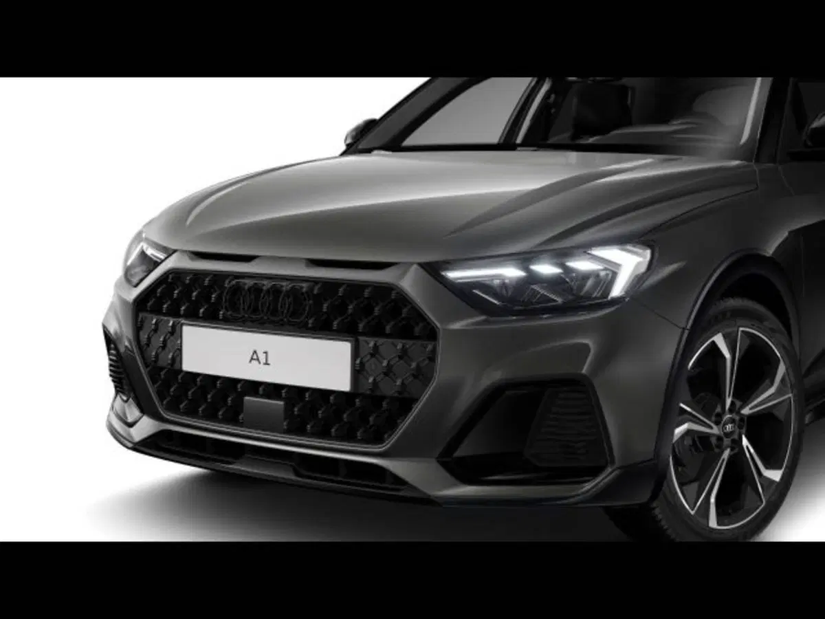 Audi A1 allstreet nuova a Treviso (6)