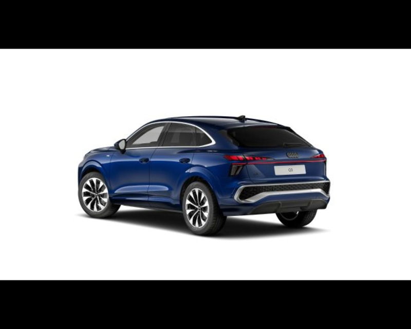 Audi Q3 Sportback nuova a Treviso (4)