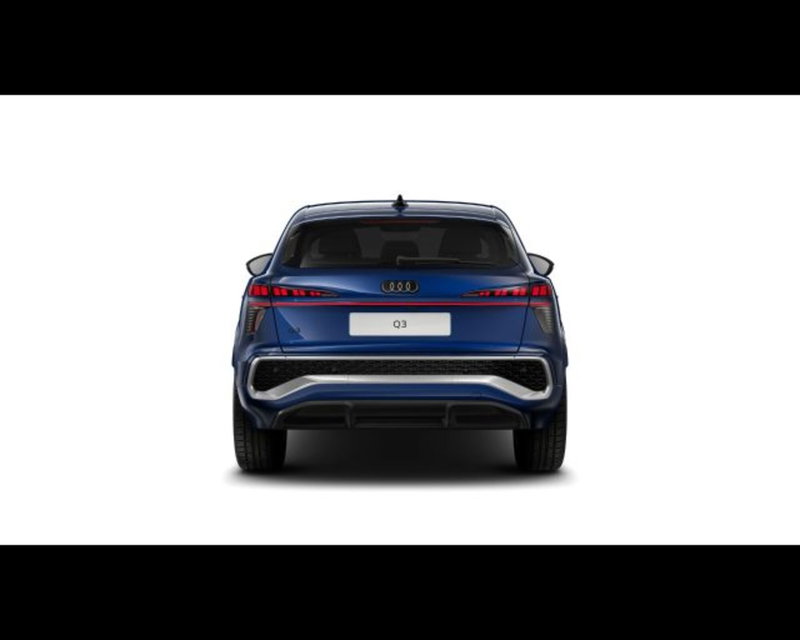 Audi Q3 Sportback nuova a Treviso (5)