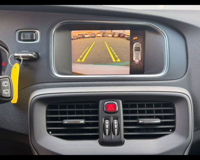 Volvo V40 Cross Country usata a Treviso (12)