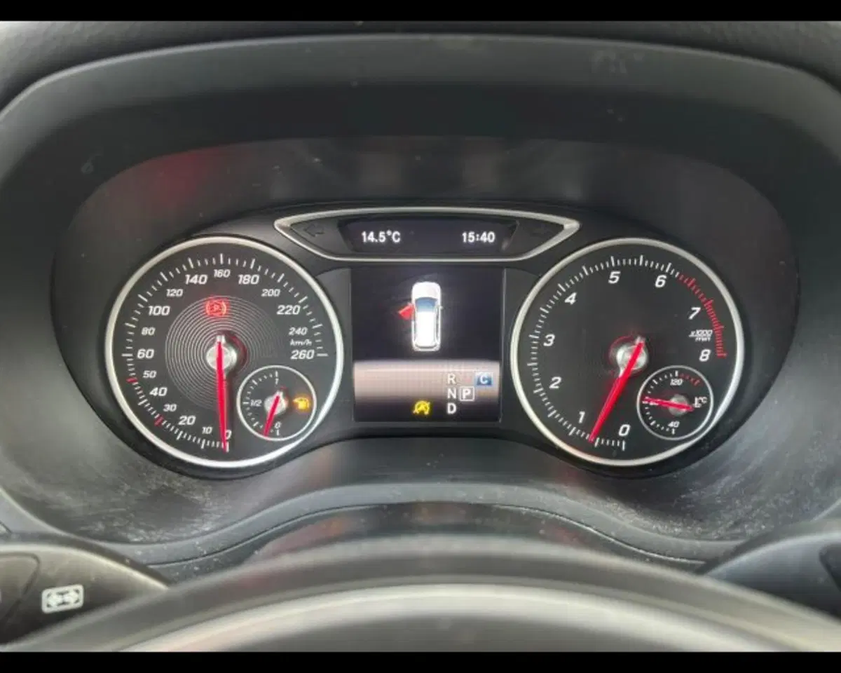 Mercedes-Benz CLA Shooting Brake usata a Treviso (12)