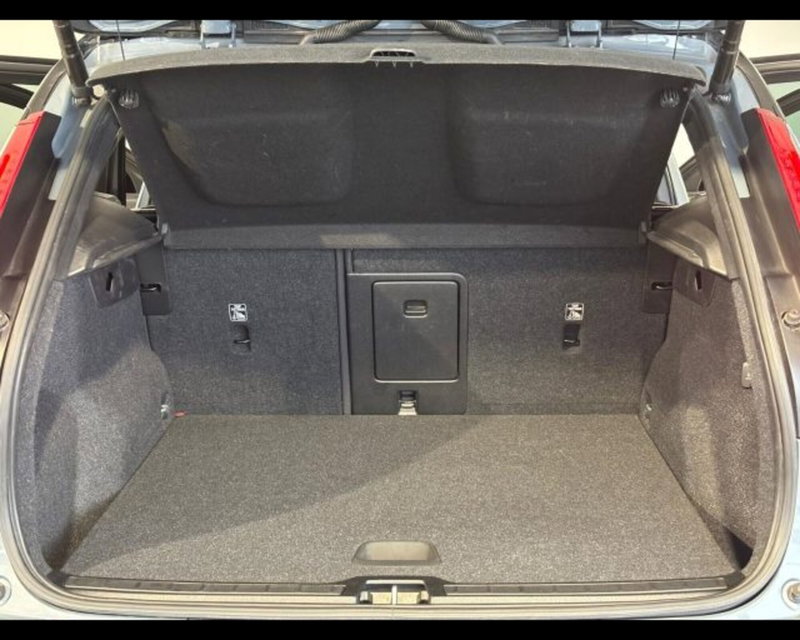 Volvo XC40 usata a Treviso (7)