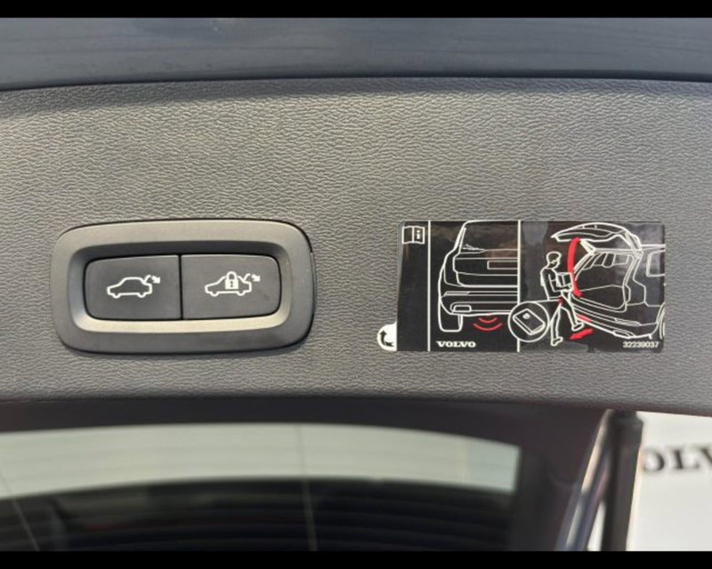 Volvo XC40 usata a Treviso (8)