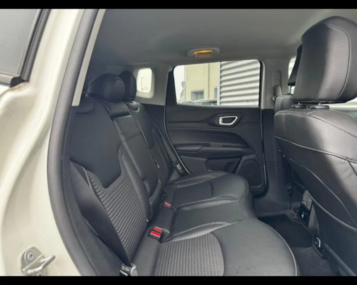 Jeep Compass usata a Treviso (10)