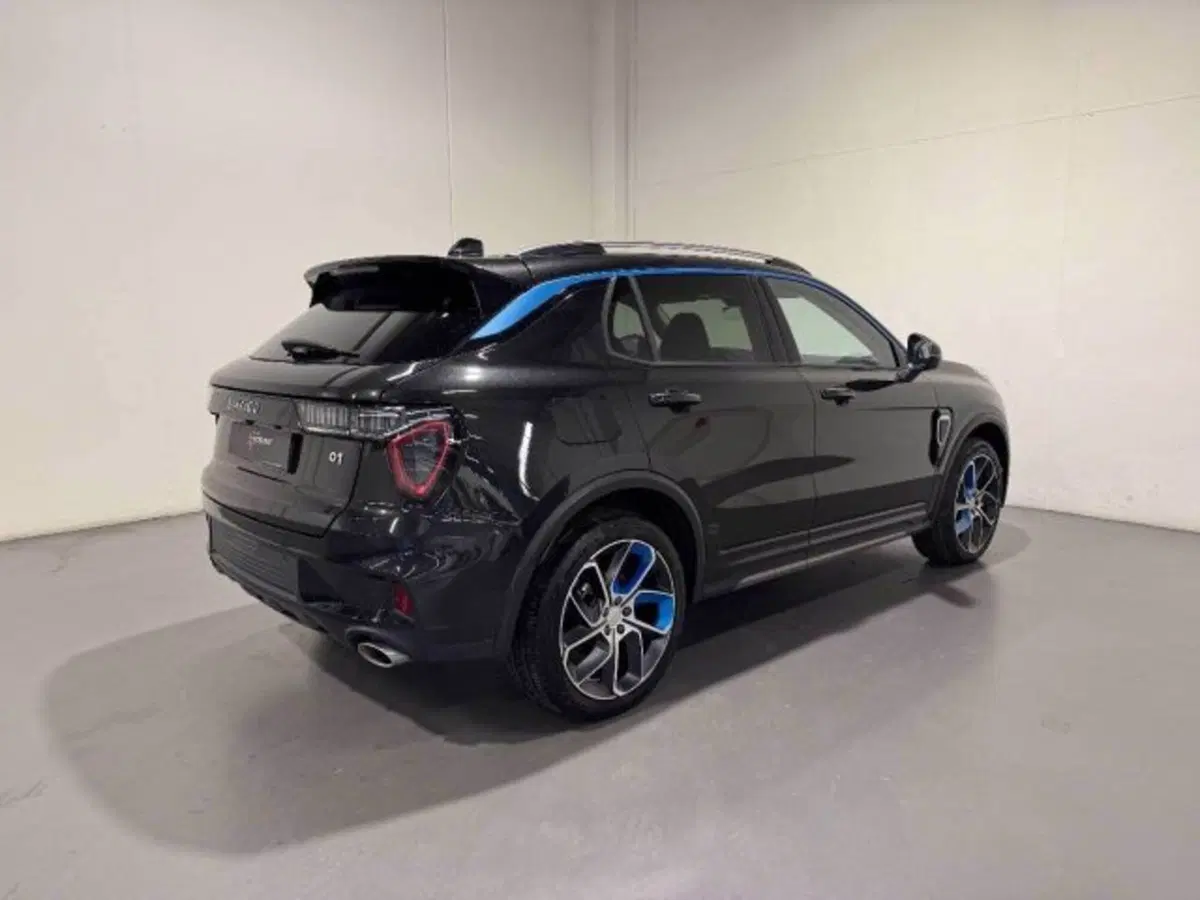 Lynk & Co 01 usata a Treviso (3)