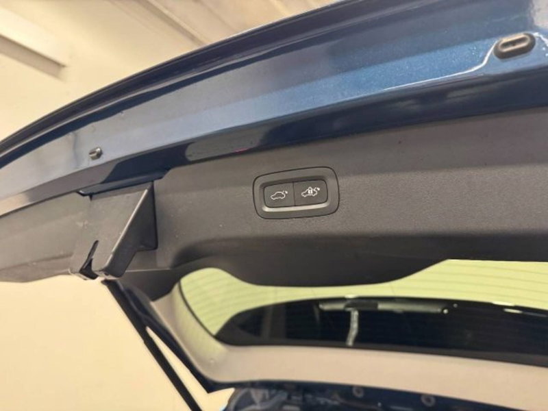 Lynk & Co 01 usata a Treviso (12)