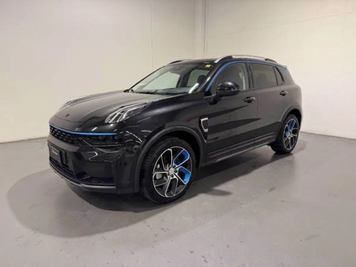 Lynk & Co 01 usata a Treviso (2)