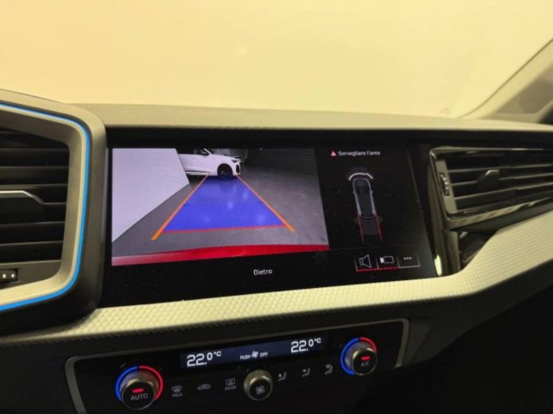 Audi A1 allstreet usata a Treviso (7)