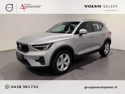 Volvo XC40 2.0 b3 Core auto del 2025 usata a Conegliano
