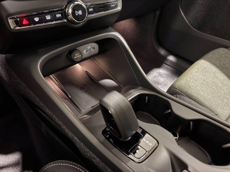 Volvo XC40 usata a Treviso (10)